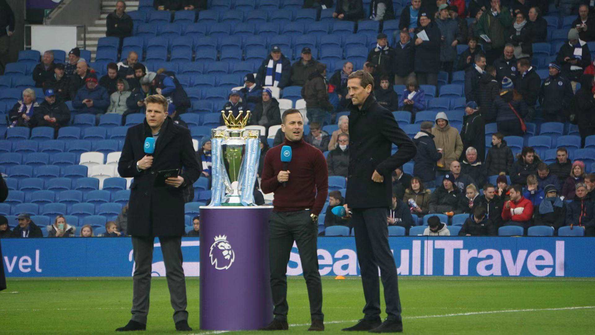 队的比赛中 队的比赛中