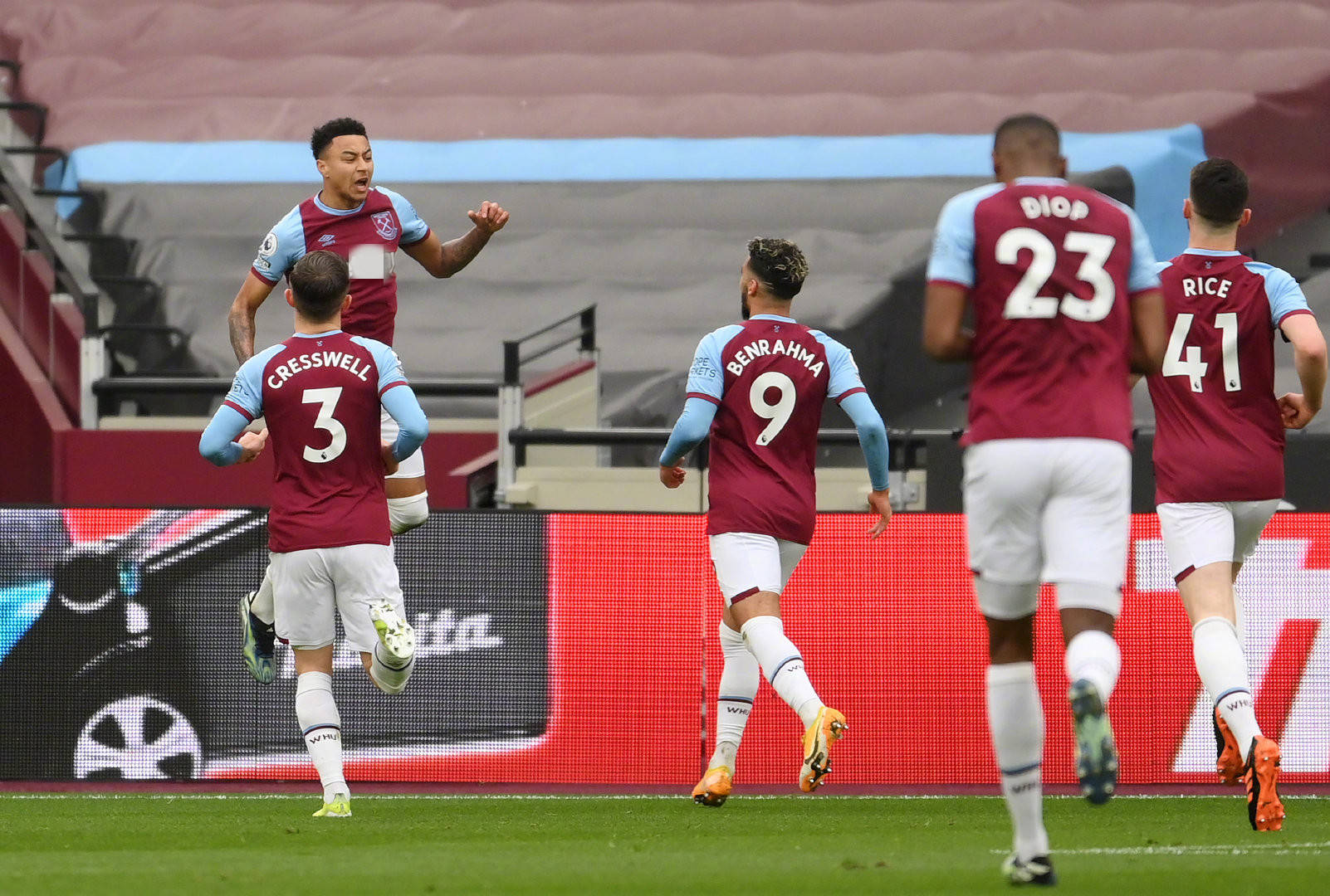 俱乐部坚持 俱乐部坚持